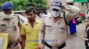 ছাত্র গ্রেফতার