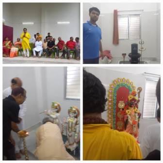 দীপাবলিতে দীপ জ্বালিয়ে মধ্যপাড়ায় মন্দির