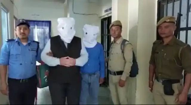 এন জে পি স্টেশনে গ্রেফতার বিদেশী  