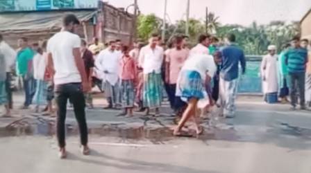 বাসের রেষারেষির কবলে মৃত ১ আহত ১