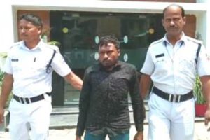 গ্রেফতার ভুয়ো সি বি আই অফিসার