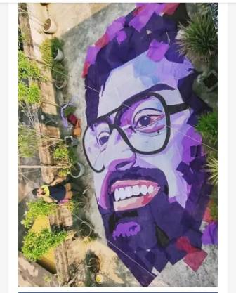 ফেলে দেওয়া ছিট কাপড়ে পোট্রেট এঁকে শিল্পীর জম্মদিনের শ্রদ্ধার্ঘ