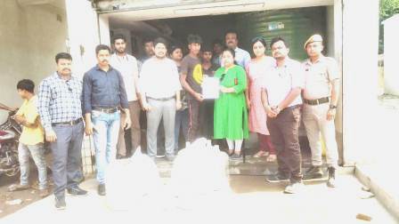 সীমান্তে পানীয় জলের কারখানায় হানা