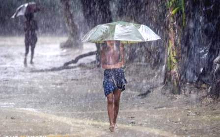 উত্তরবঙ্গে বর্ষায় স্বস্তি আর দক্ষিণে তাপে অস্বস্তি