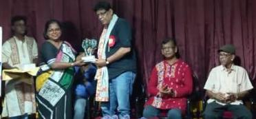 অন্তরদীপন ১১ বছরে নাট্য যোদ্ধা সম্মান প্রদান