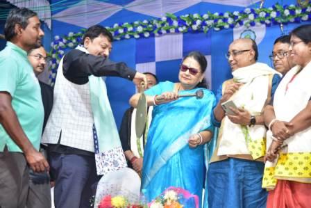 বারাসাতে যাত্রা উৎসব