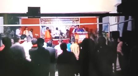 বিজেপির সভামঞ্চে তৃণমূলের হামলায় উত্তেজনা