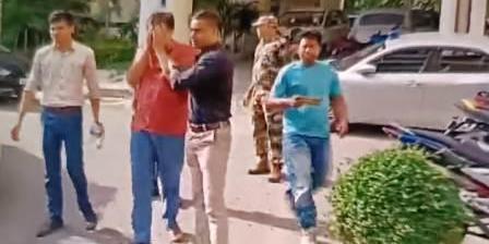 আর্থিক কেলেঙ্কারির মামলায় ইডির হাতে ধৃত