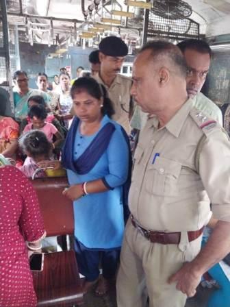 সীট’ দখল মুক্ত করতে পুলিশি অভিযান