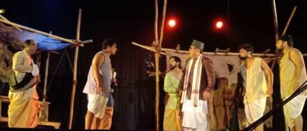 স্বাধীনতা সংগ্রামের সাফল্য ও ব্যর্থতার নাটক   