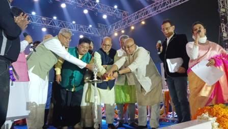 নববারাকপুর পুষ্পমেলা ও প্রদর্শনী উদ্বোধনে মন্ত্রীদ্বয়