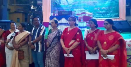 পৌরপিতার উদ্যোগে মাতৃদিবসে অনুষ্ঠান বারাসাতে