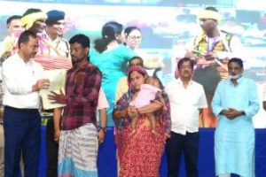 মুখ্যমন্ত্রীর ভার্চুয়াল পাট্টা বিলির উদ্বোধন বর্ধমানে