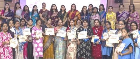 আন্তর্জাতিক নারী দিবস উপলক্ষে ৩১ জন মহিলা কর্মীকে সম্মাননা প্রদান