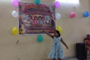 বেসরকারী স্কুলের আয়োজনে বসন্ত উৎসব