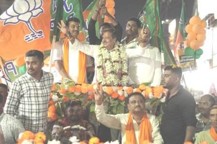 হাবরায় শক্তি প্রদর্শনে বিজেপির মিছিল, তৃণমূলকে হুঁশিয়ারি দেবদাসের