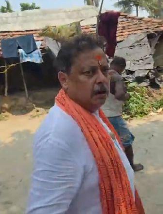 ভোটপ্রচারে আবাস যোজনা সহ নানাবিধ অভিযোগে সরব বিজেপি প্রার্থী