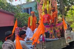 রামনবমীর শোভাযাত্রায় ভোটের বার্তাকে ঘিরে তুঙ্গে তৃণমূল-বিজেপি তরজা